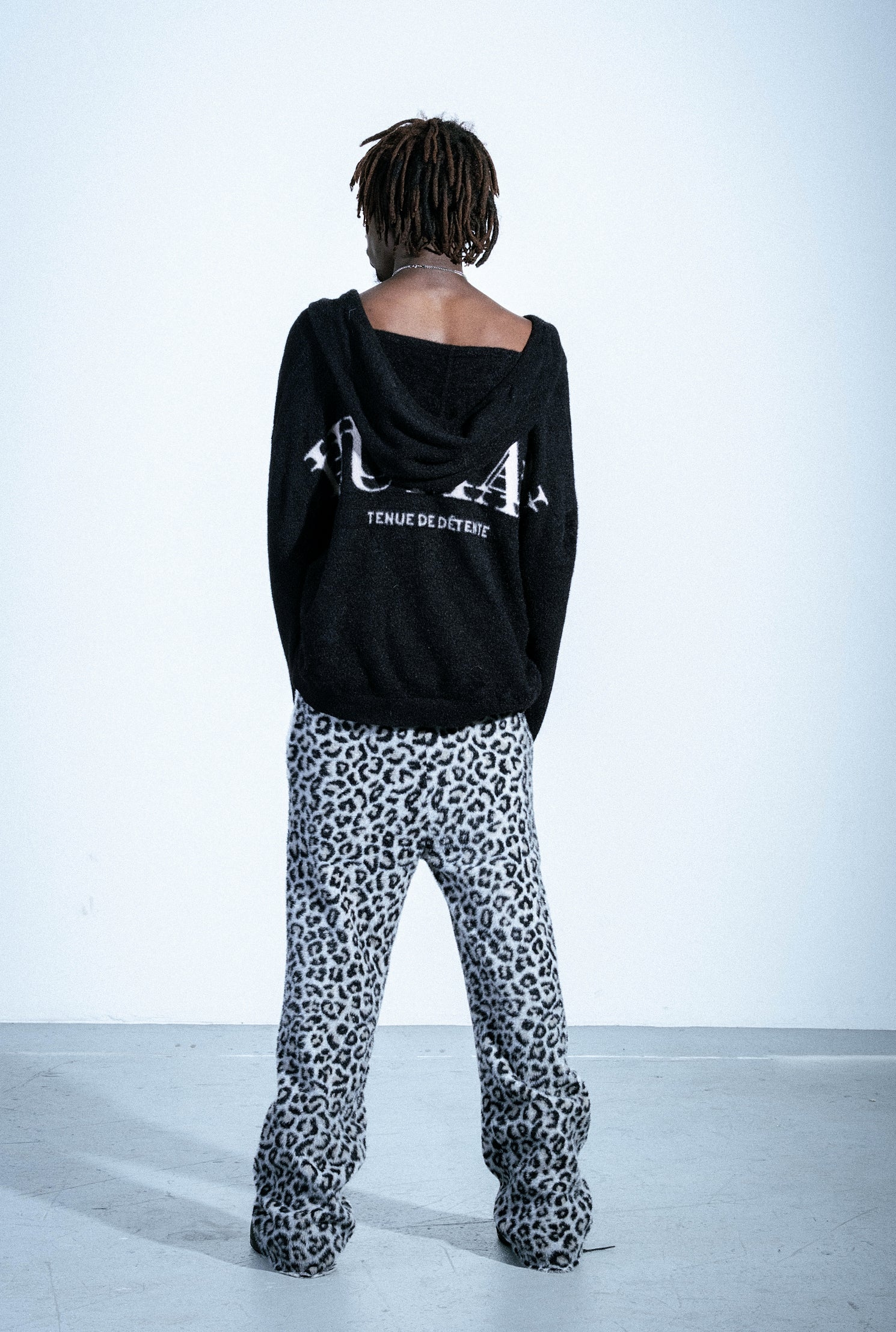 "NOT HUMAN" SNOW LEOPARD LOUNGE SWEATS