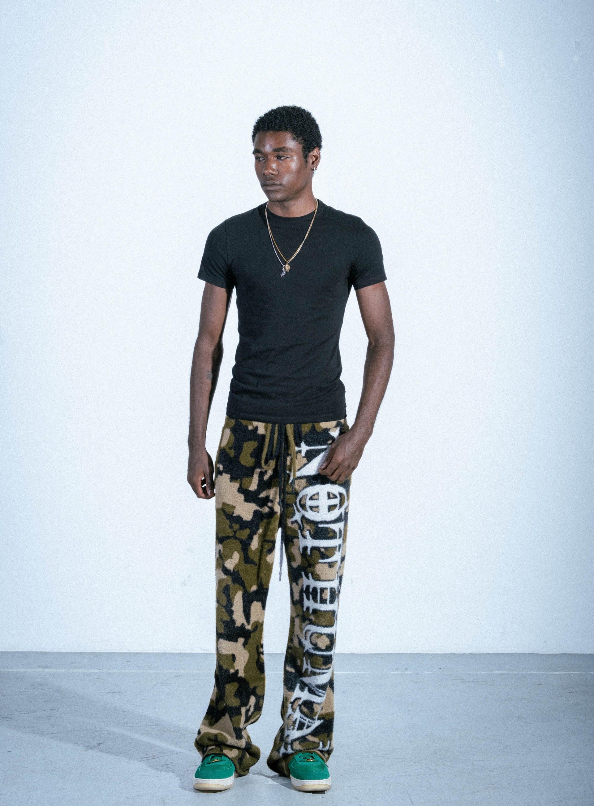 "NOT HUMAN" CAMO LOUNGE SWEATS
