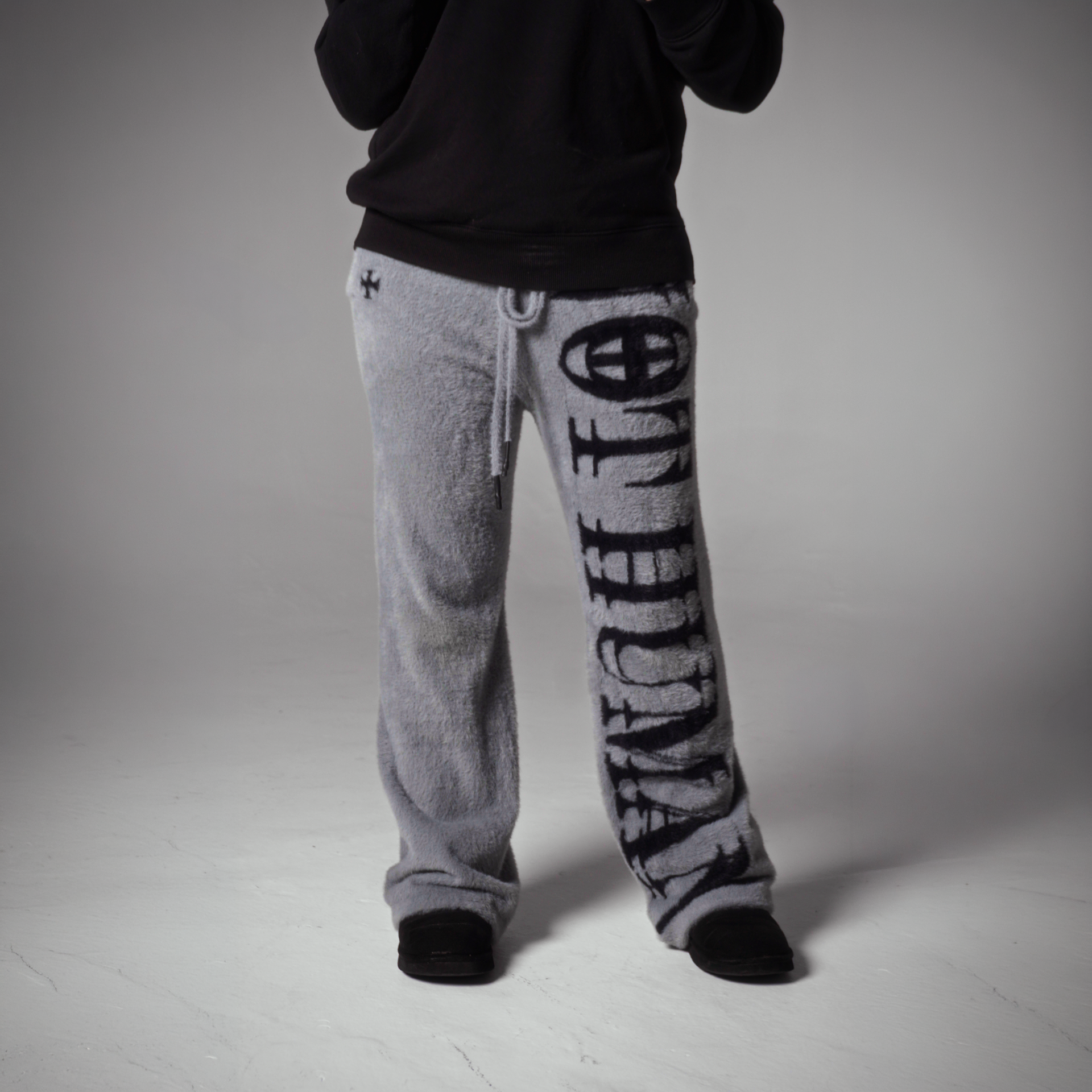 "NOT HUMAN" LOUNGE SWEATS +GREY