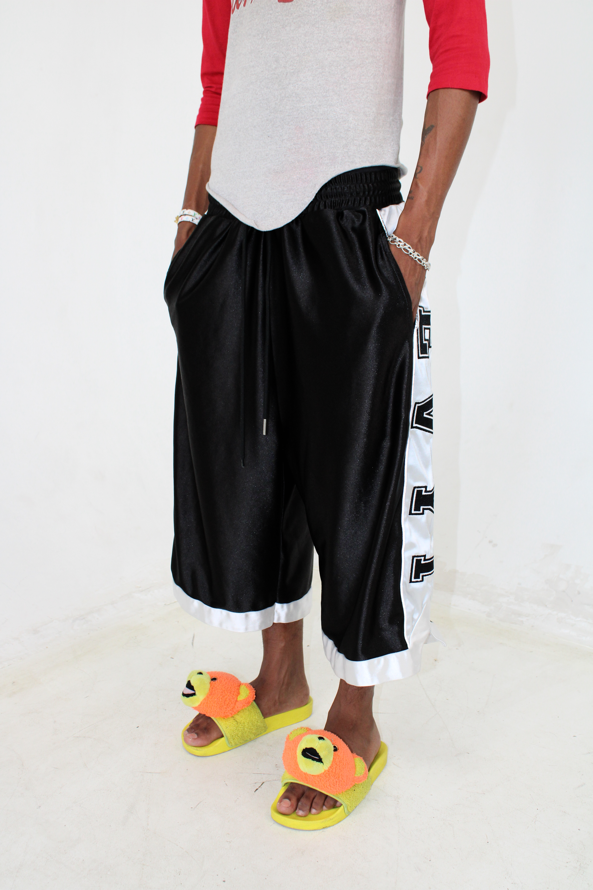 SPORT B-BALL BLACK LONG SHORTS