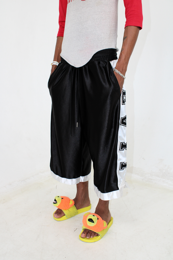 SPORT B-BALL BLACK LONG SHORTS